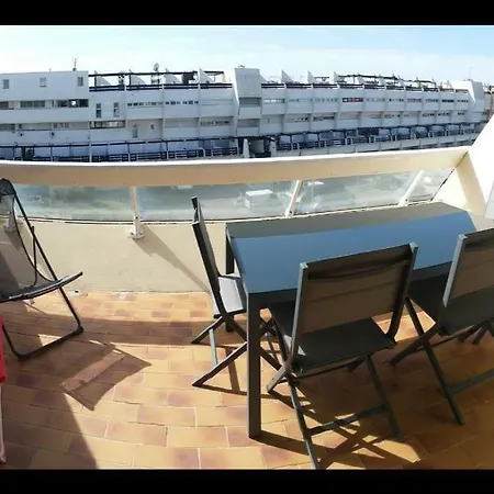 Heliopolis Апартаменти